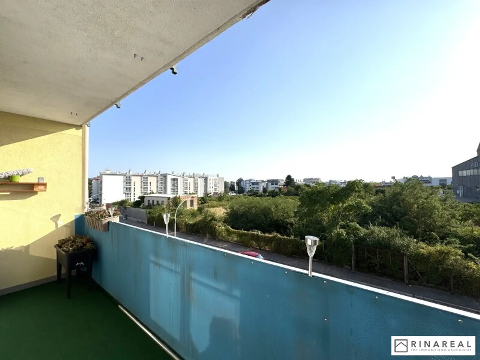 VOLKSBADGASSE | 3 Zimmer Wohnung mit Loggia | renoviert 2020 | zzgl. PKW-Stellplatz