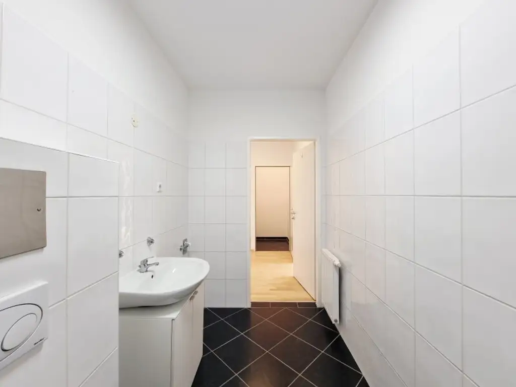 42 m² City-Wohnung mit Balkon & Lift – sofort beziehbar