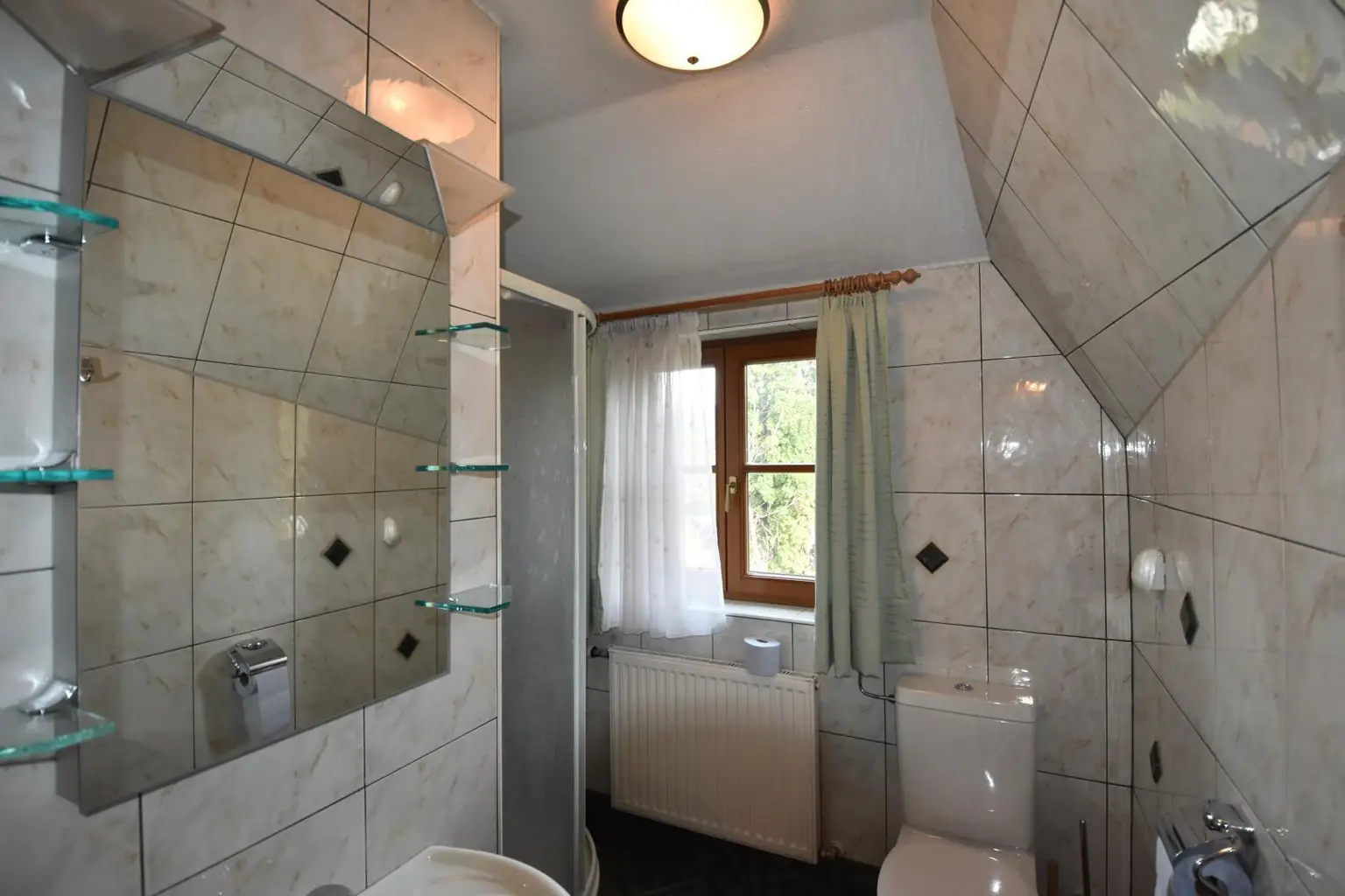 Badezimmer DG
