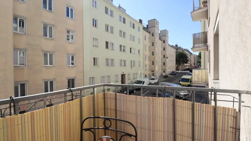 Sonnige 3-Zimmer-Wohnung mit Süd-Balkon im beliebten Nibelungenviertel – € 299.000,-