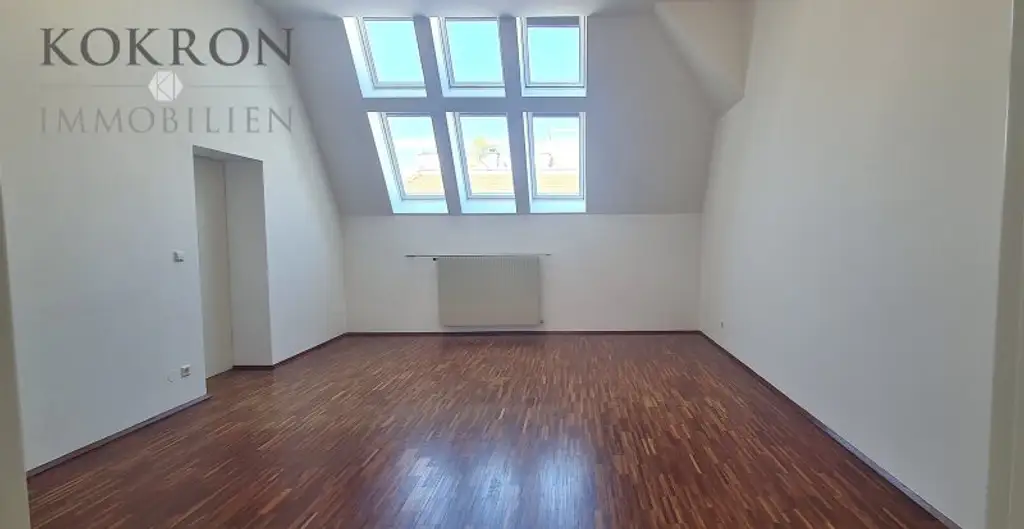 Atelier- Wohnung oder Büro? Charmante Studiowohnung mit Terrassenanteil - Nähe Arenbergpark