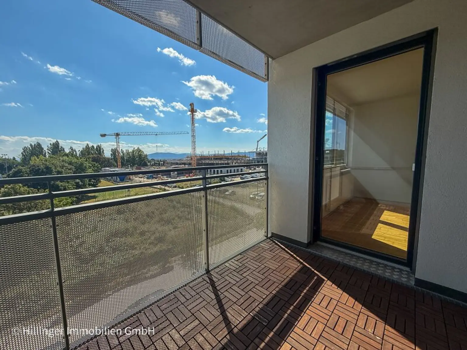 Großzügige 2-Zimmer Wohnung mit Loggia
