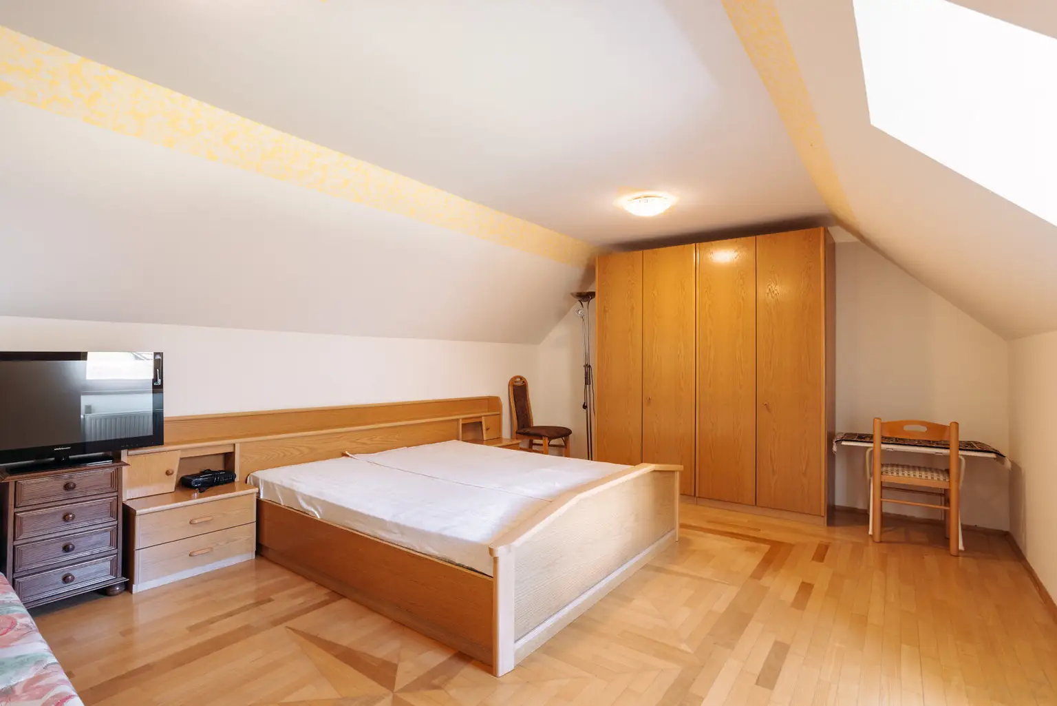 Neussl Haus Mitterlabil 05 2026-5
