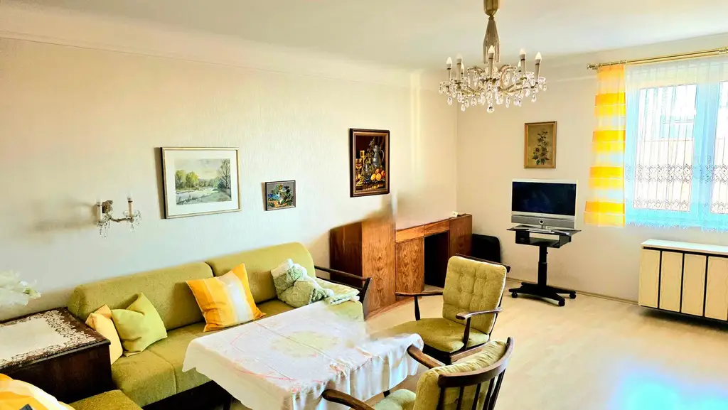 PERFEKTER ÖFFI ANSCHLUSS mit Wohnmöglichkeit