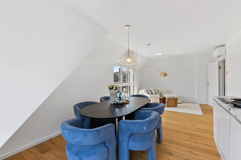 DG-Wohnung mit atemberaubender Dachterrasse in absoluter Grünruhelage