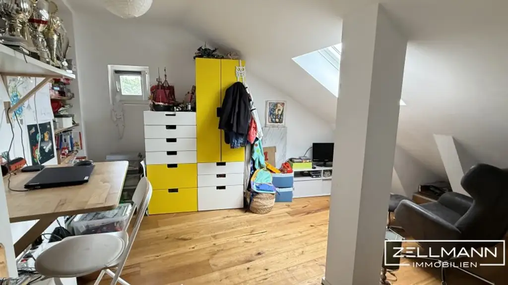Wohnen am Puls von Mauer – Exklusive Maisonette mit Terrasse und Stil | ZELLMANN IMMOBILIEN
