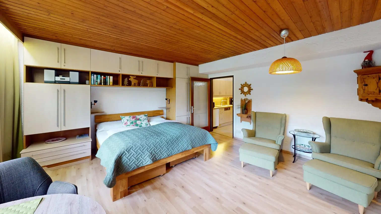 Wohnung - Seefeld- Wohnen-Essen-Schlafen
