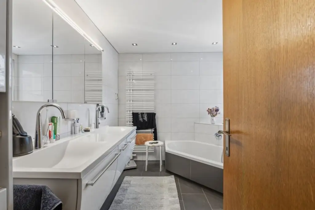 Gepflegtes Einfamilienhaus in Dornbirn mit Garten & Mieteinnahmen