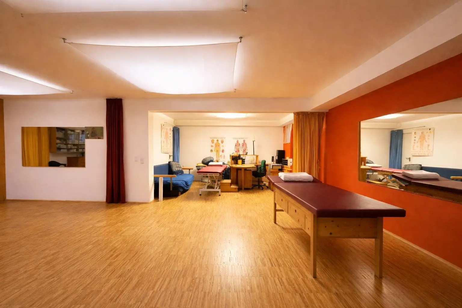 Therapieraum UG