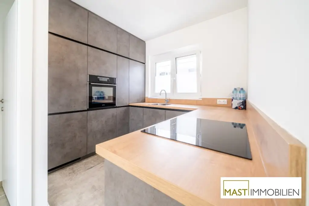 *NEU* - ab Oktober - 4 Zimmer Reihenhaus in Bahnhofsnähe