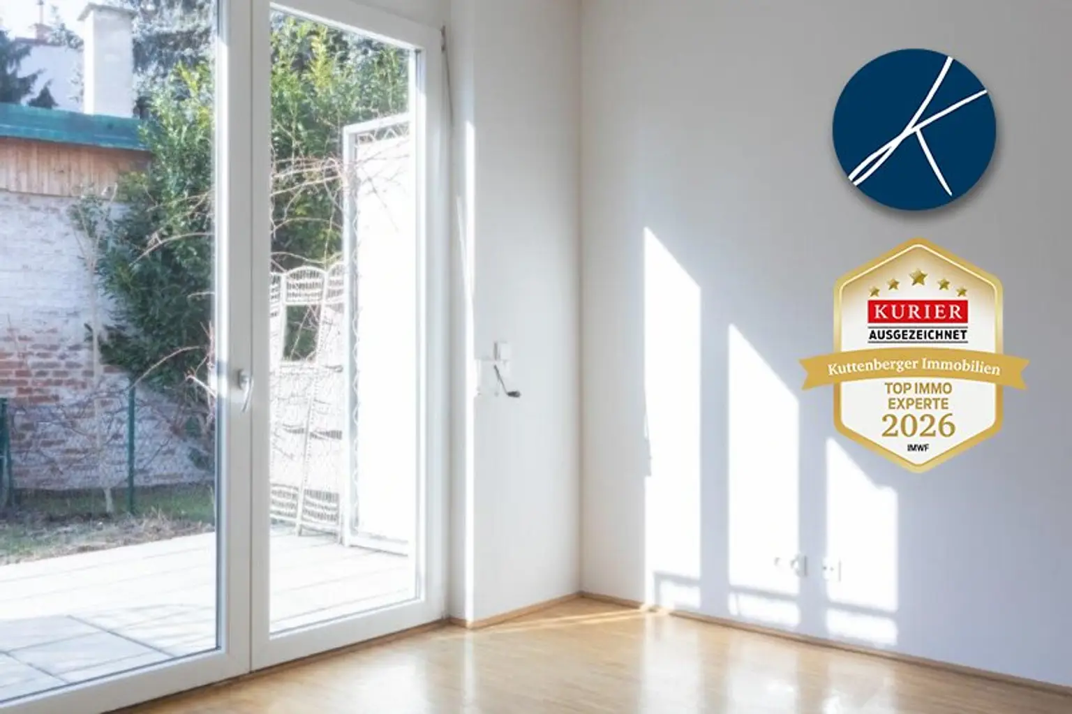 Wohzimmer mit Ausgang in den Garten