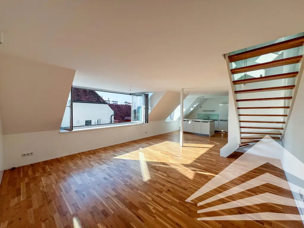 2 Zimmer Penthousewohnung mit Terrasse in Bestlage am Tummelplatz!