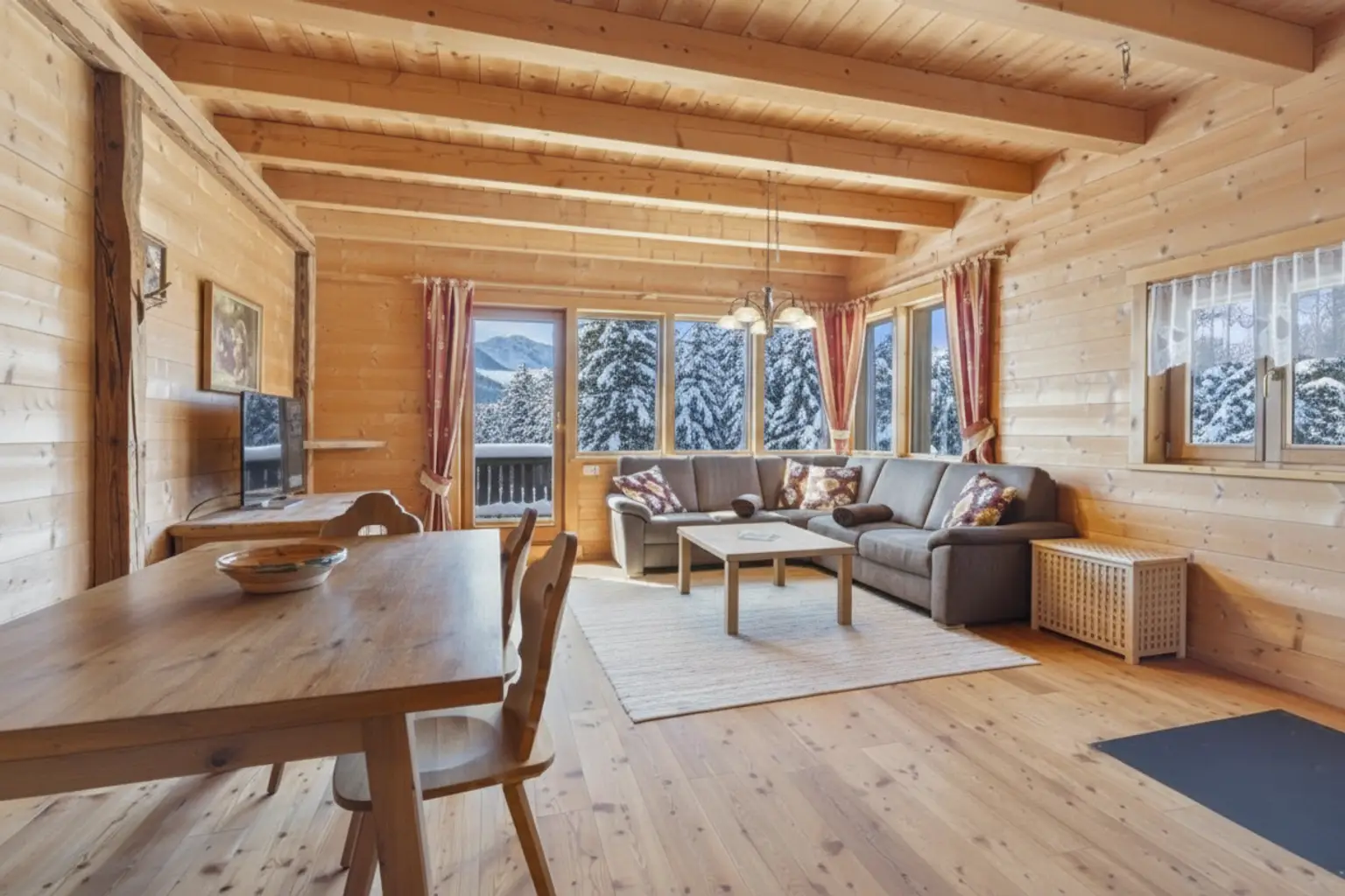 Koch-/Wohn-/Essbereich