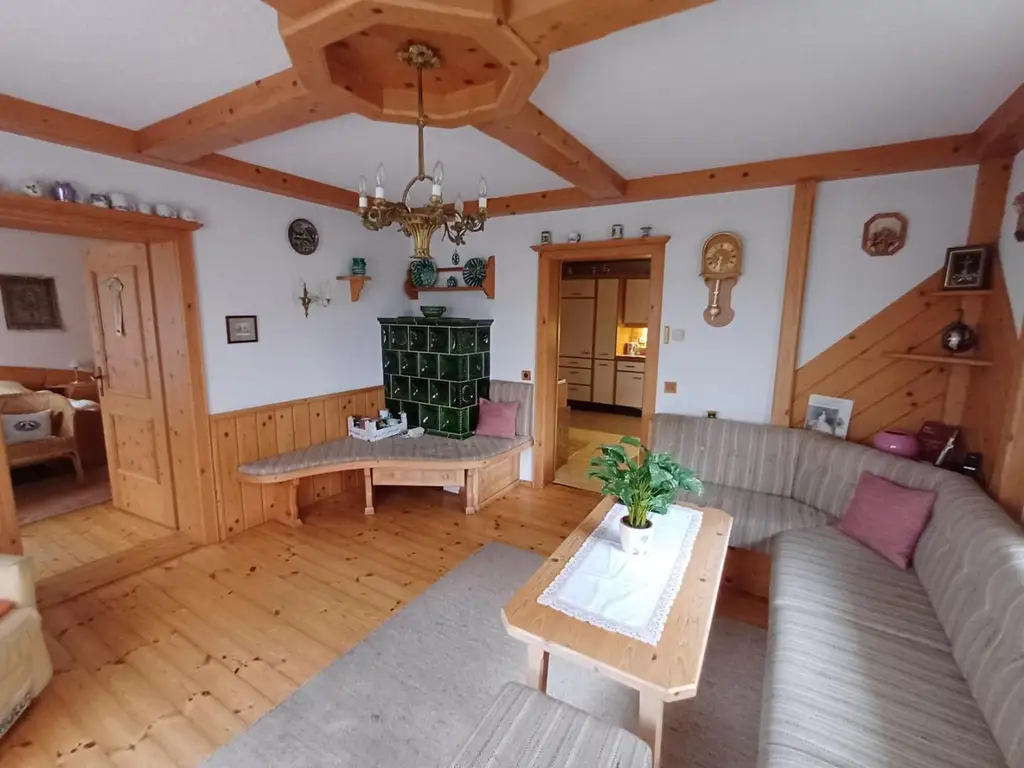 Äußerst gemütliches, sonniges Einfamilienhaus am Haslweg in Pinsdorf!