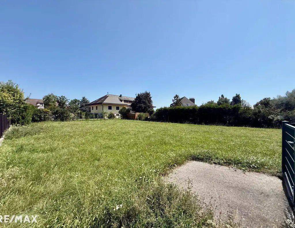Vollaufgeschlossener Baugrund in Top Lage