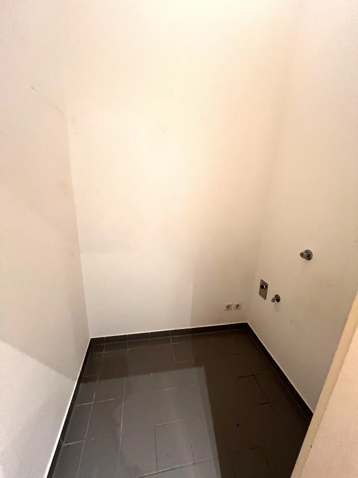 Schöne 2-Zimmerwohnung nahe Volkstheater