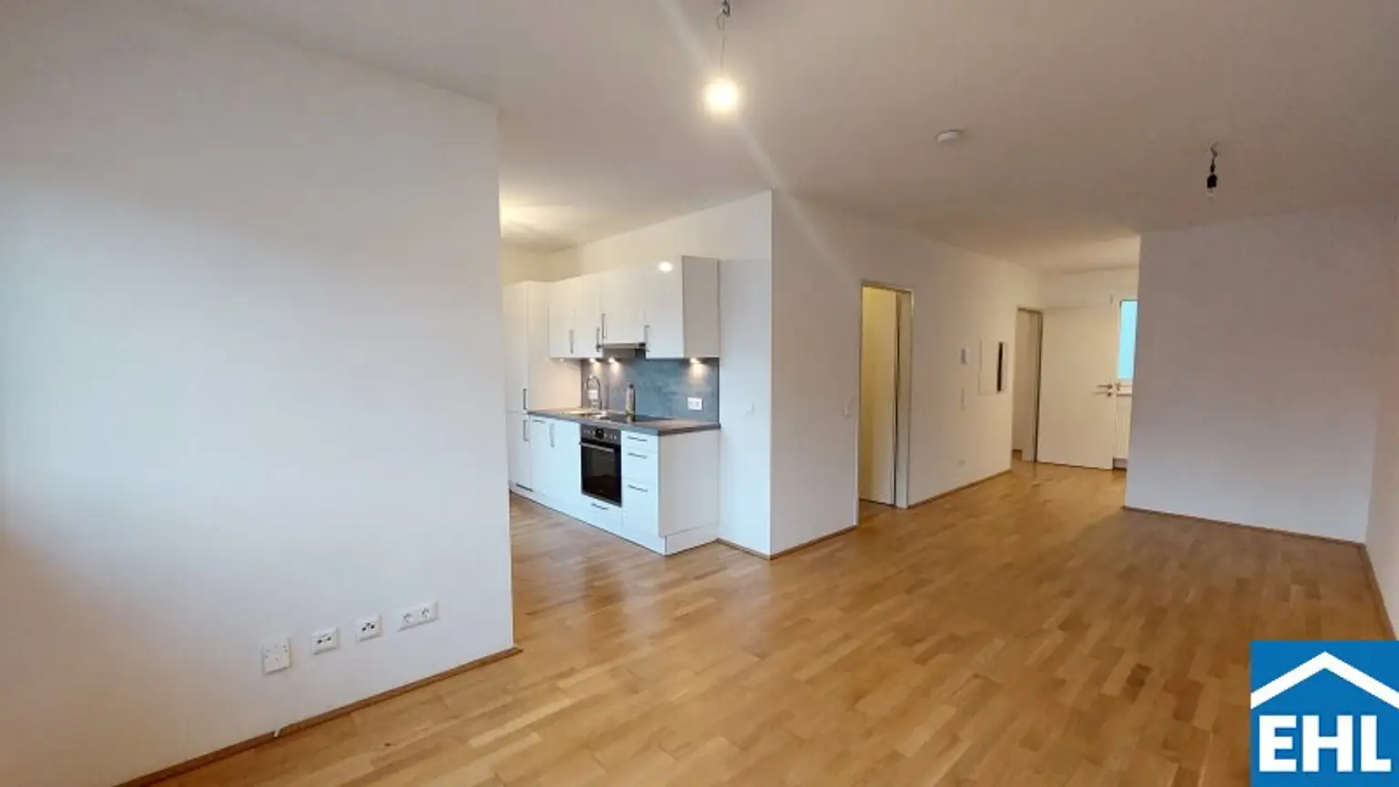 Traumhafte Wohnung mit großzügiger Freifläche!