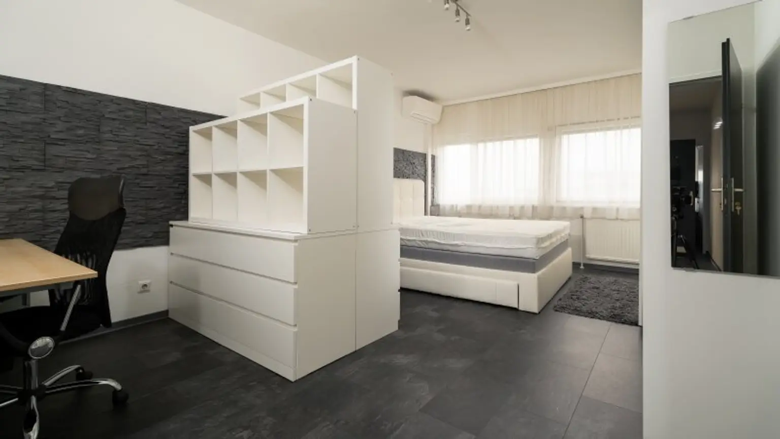 TOP Dachgeschosswohnung im Zentrum von Gänserndorf!