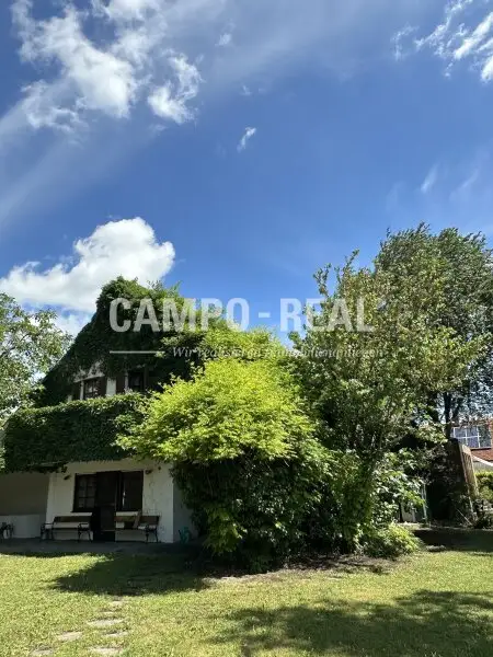 CAMPO-VILLA: Vintage-Architektenhaus in RUST für Wohnen und Freizeit
