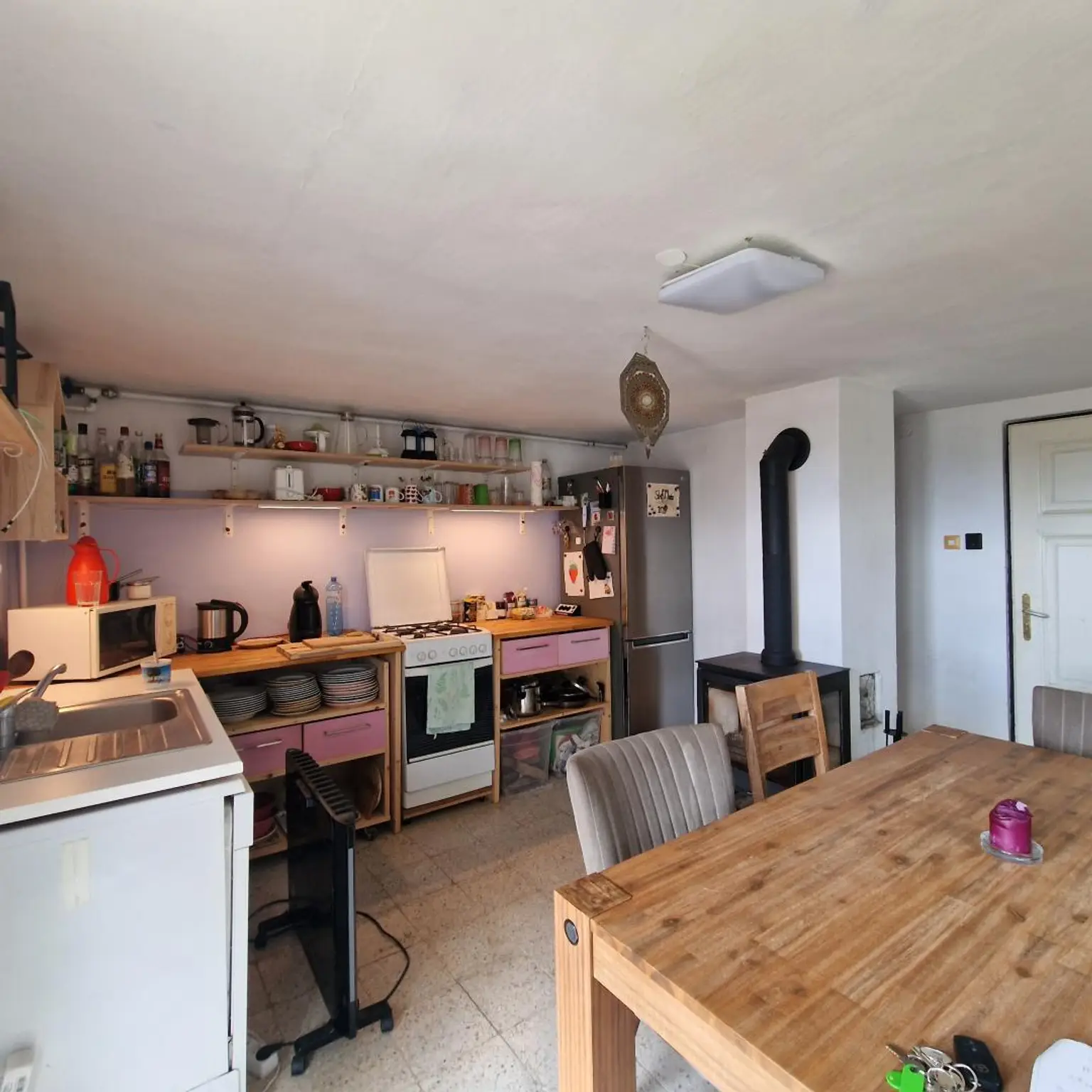 Küche mit Essbereich