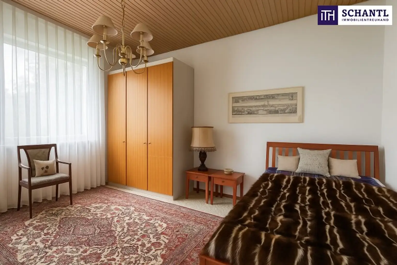 Traumhafter Bungalow mit Indoor-Pool, Weinkeller & großem Garten auf Eigengrund