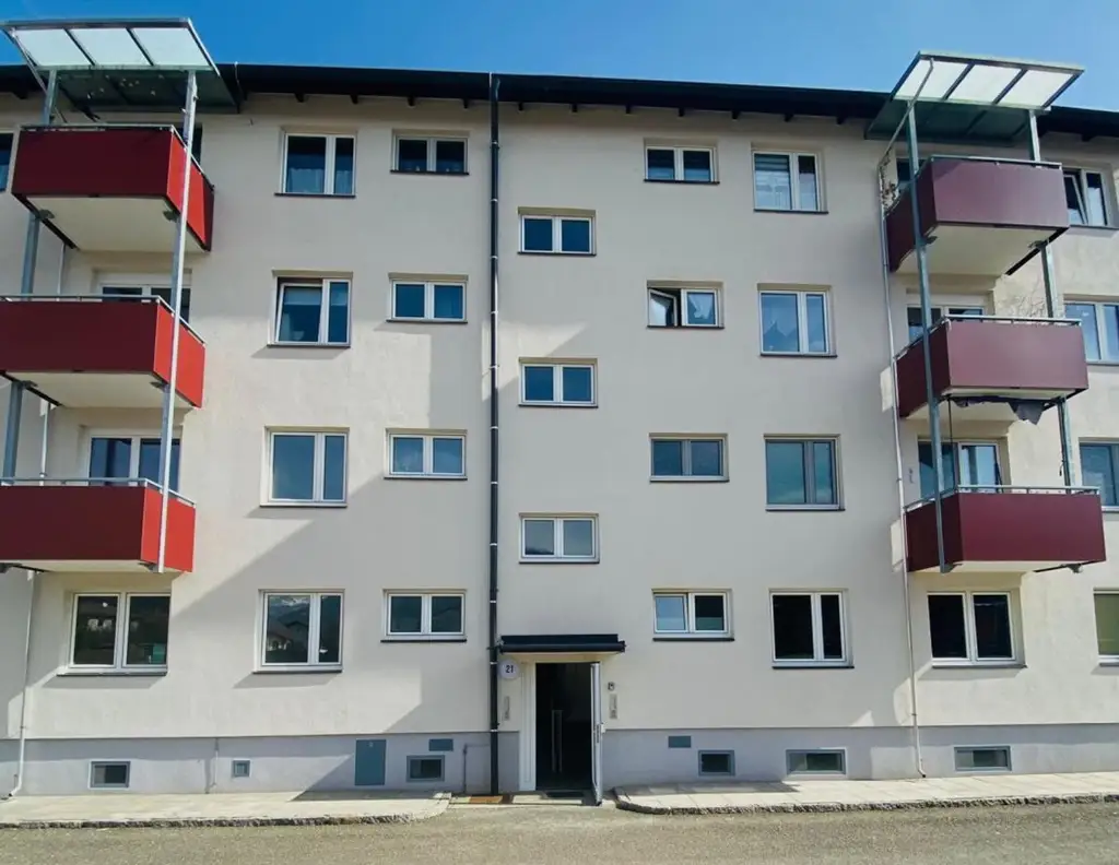 Günstige Wohnung mit Balkon in Trofaiach, Steiermark - Perfekt für Singles oder Paare!