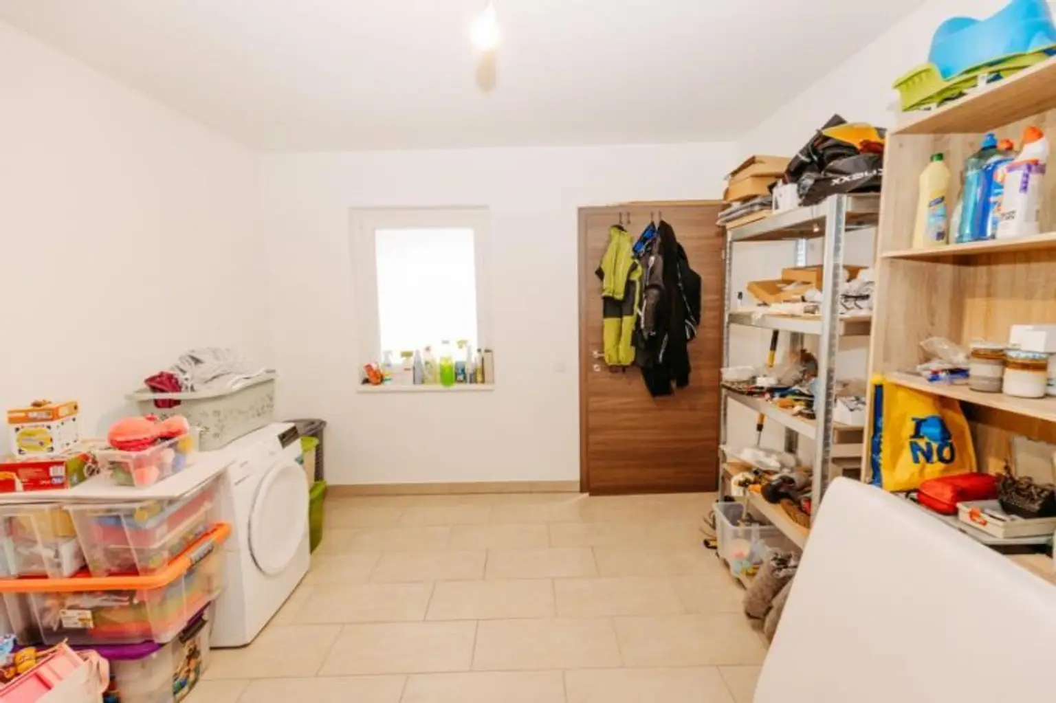 Verträumtes Bauernhaus neu adaptiert (2013) mit Toreinfahrt, Pool, Stadel und Schuppen