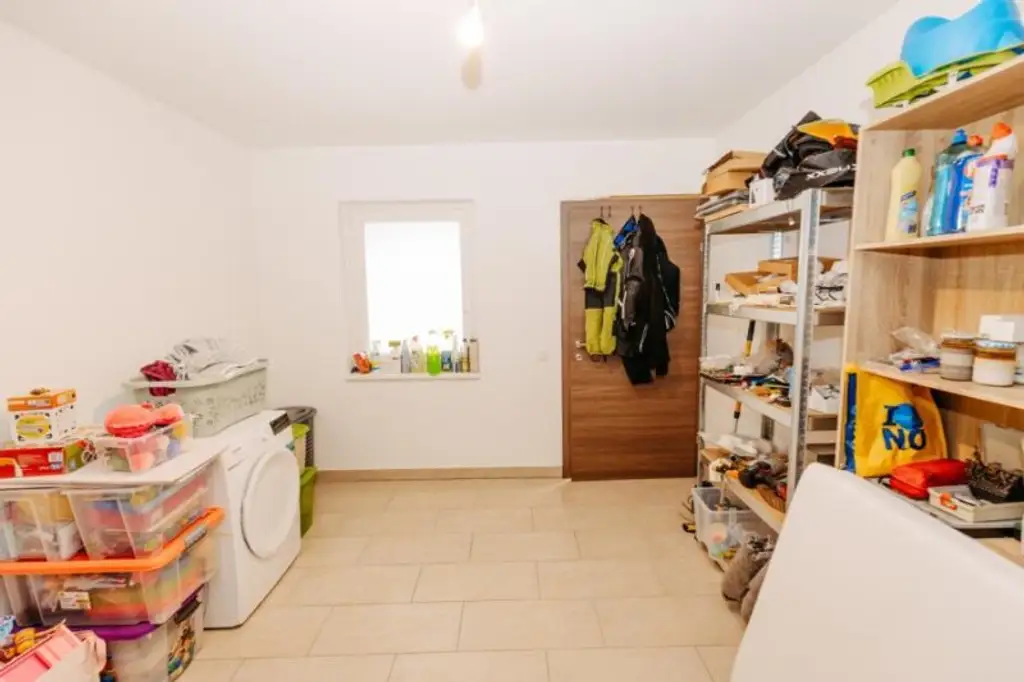 Verträumtes Bauernhaus neu adaptiert (2013) mit Toreinfahrt, Pool, Stadel und Schuppen