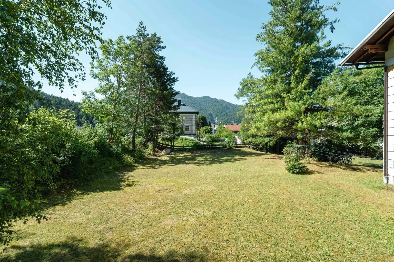Grundstück mit Altbestand