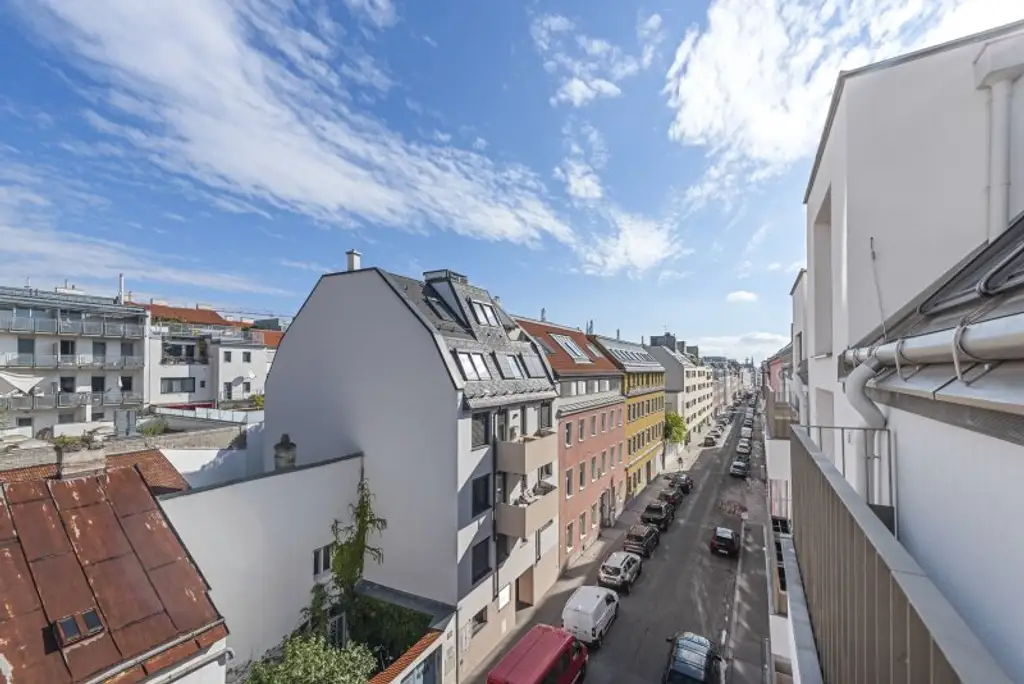 ERSTBEZUG! ENTZÜCKENDE SINGLE-WOHNUNG IM DACHGESCHOSS - JETZT SCHNELL SEIN