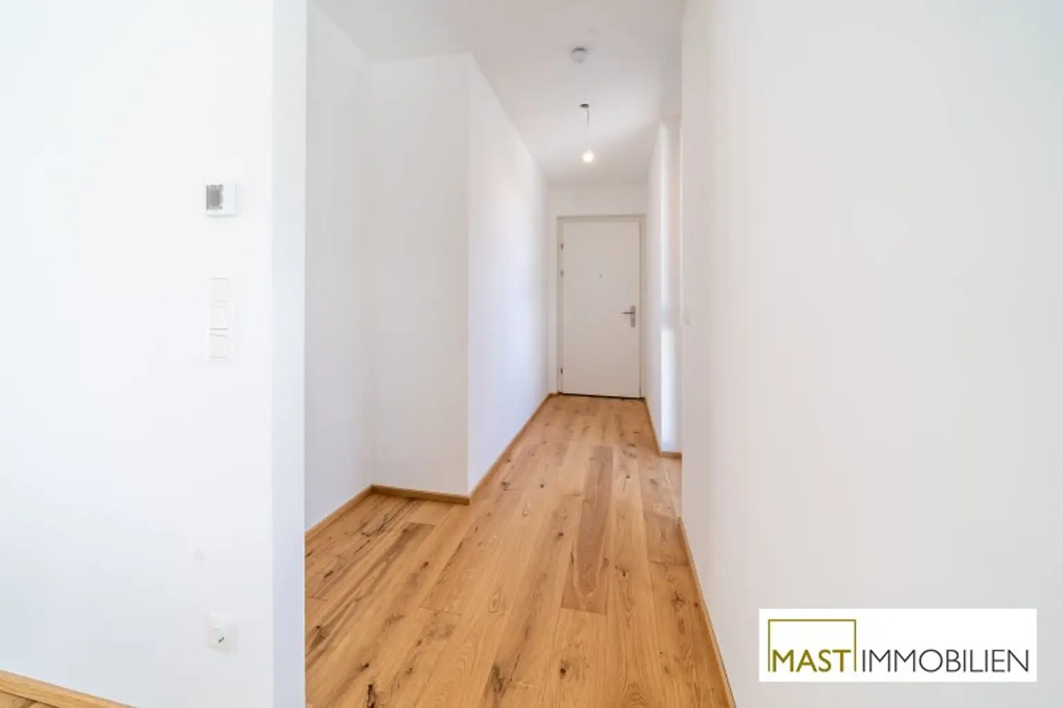 *Sommer 2025* Traumhafte 3-Zimmer Familienwohnung mit rund 15 qm Freifläche!