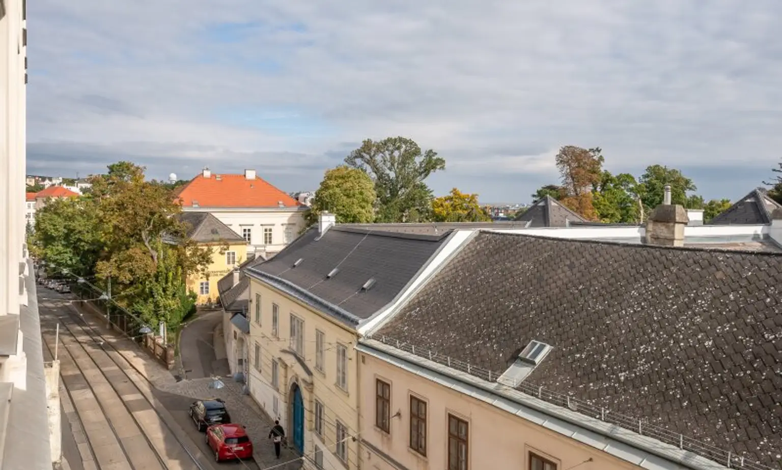 ***NEU*** Gepflegte 3 Zimmer Wohnung in repräsentativem Stilaltbau! in TOP-Lage!!