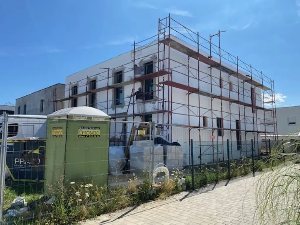 Traumhafte Doppelhaushälfte in Parndorf: Erstbezug mit Garten und zwei Stellplätzen!