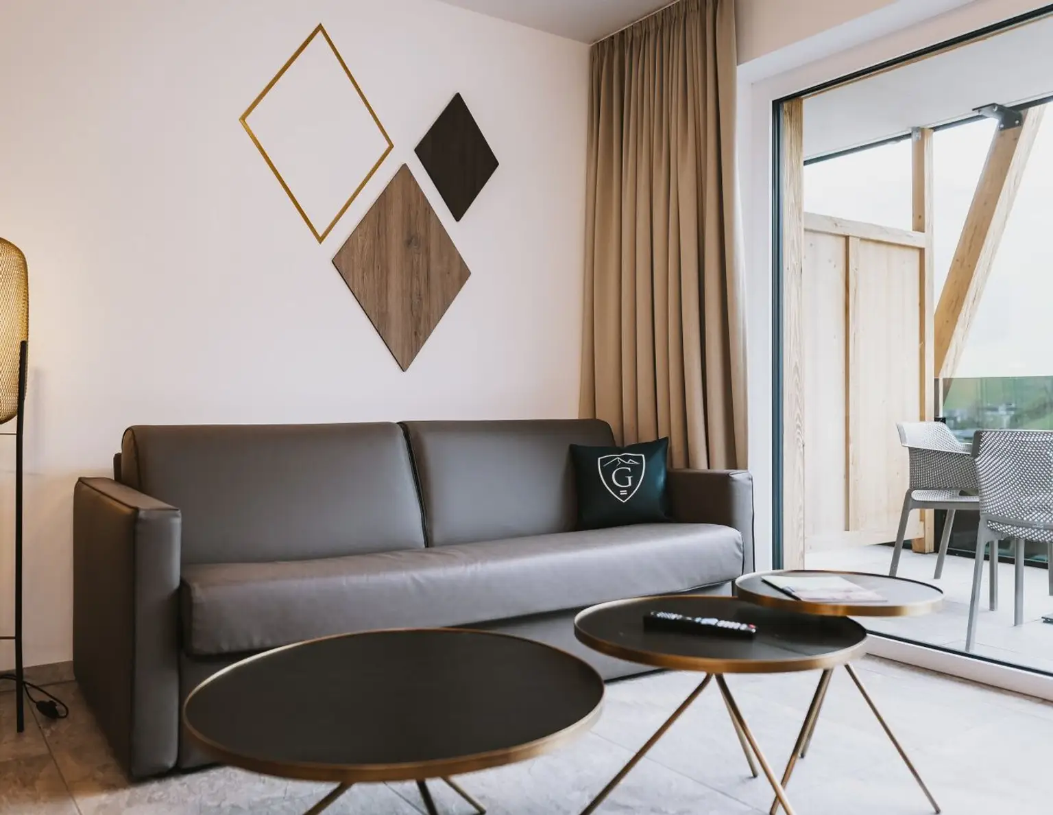 Glemm by AvenidA - elegantes Apartment mit eigener Sauna und Blick auf die WM Strecke 2025!