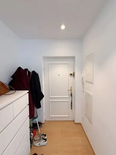 TOP MODERNE 2-Zimmer DG-Wohnung in bester City Lage zu vermieten!