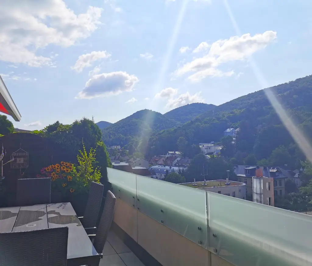 Charmante Maisonette mit großzügiger Terrasse und Grünblick in Kaltenleutgeben