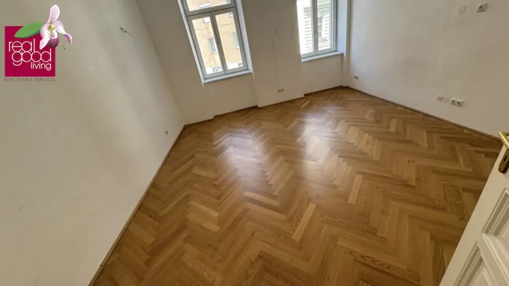 „Charmantes Zinshausensemble nahe Schloss Schönbrunn – mit Geschäftslokal, Dachgeschoßausbau & separater Gartenvilla“