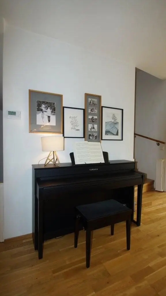 11 Piano im WZ RH 1220