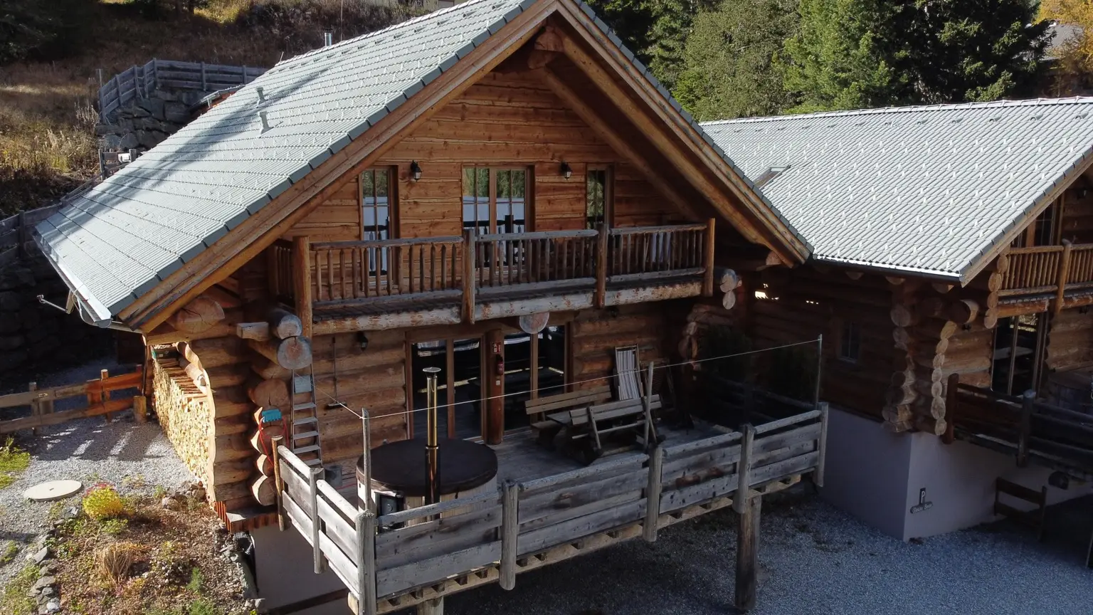 GOLDEN EAGLE - ein außergewöhnliches & exklusives Rundholzchalet