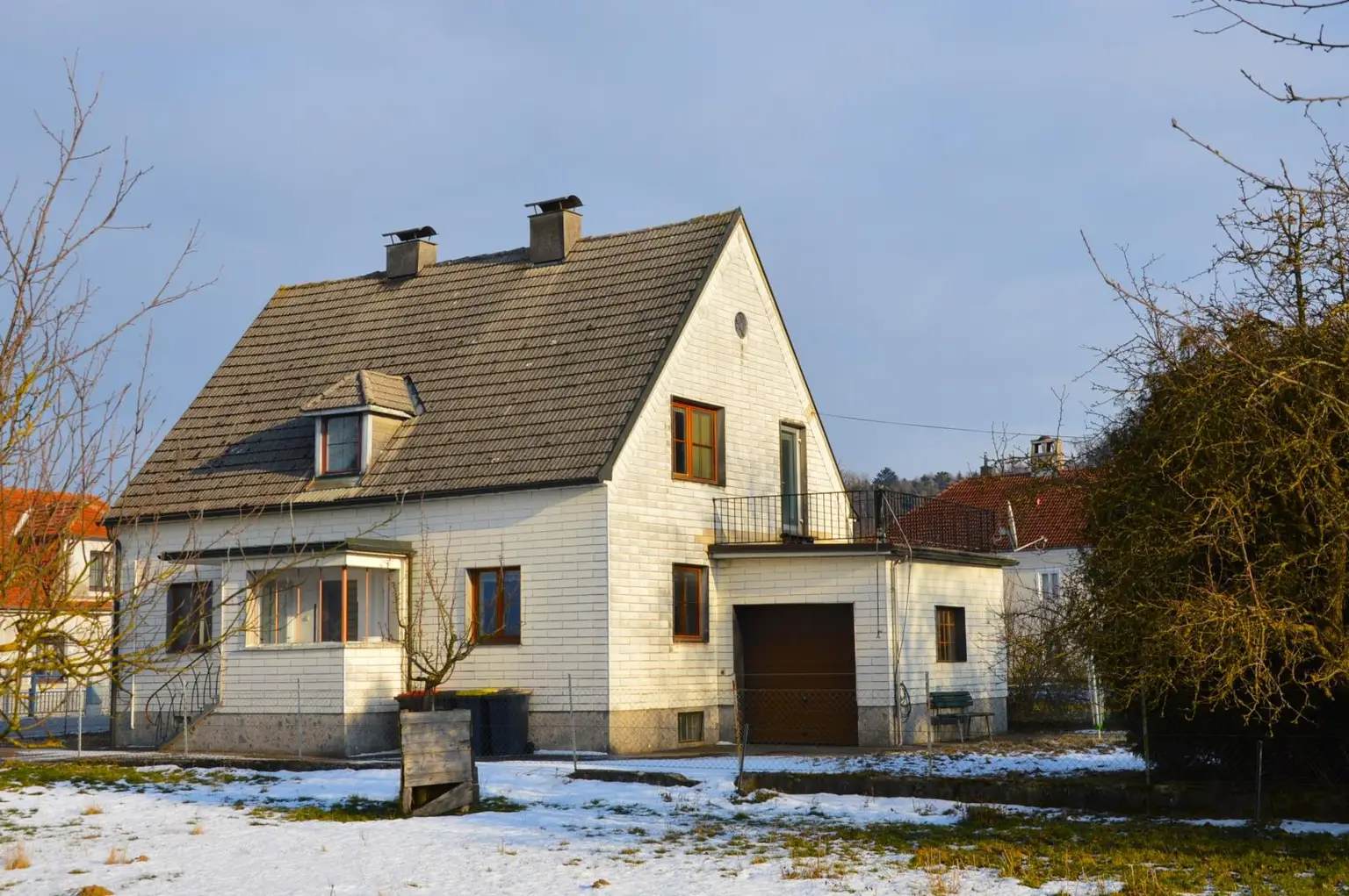 Ansicht mit Terrasse