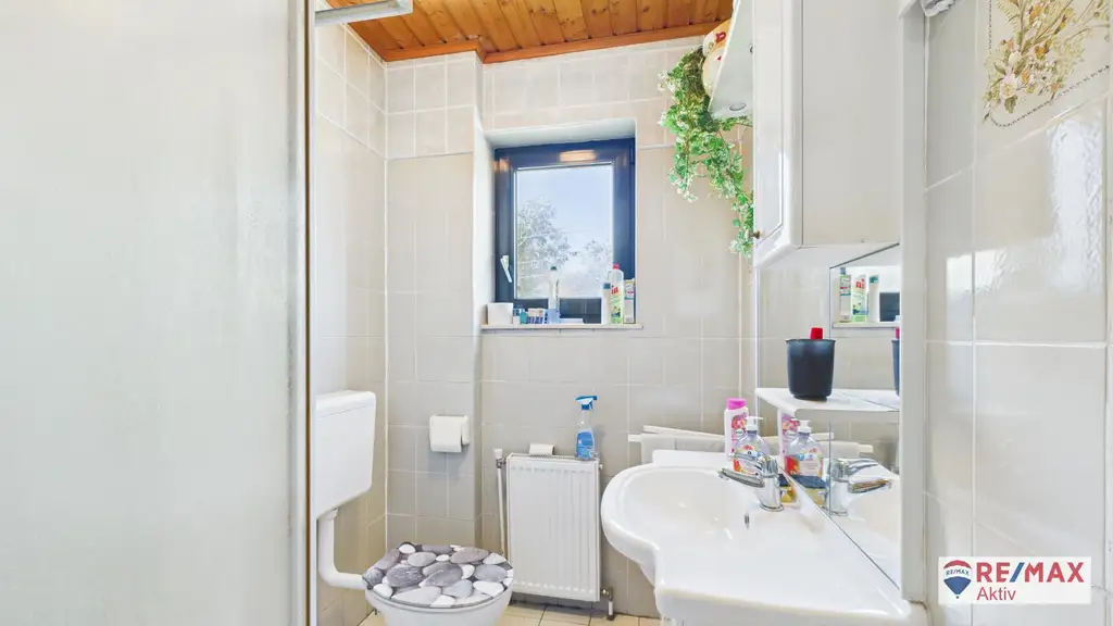 Familienfreundliches Einfamilienhaus mit Garten in ruhiger Lage