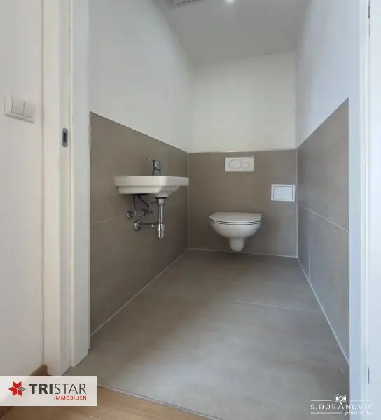 NEU! ++ NÄHE SCHÖNBRUNN ++ EXKLUSIVER DACHAUSBAU IM GRÜNDERZEITHAUS ++ BEZUGSFERTIGES EIGENTUM IN TOPLAGE – 1120 WIEN ++