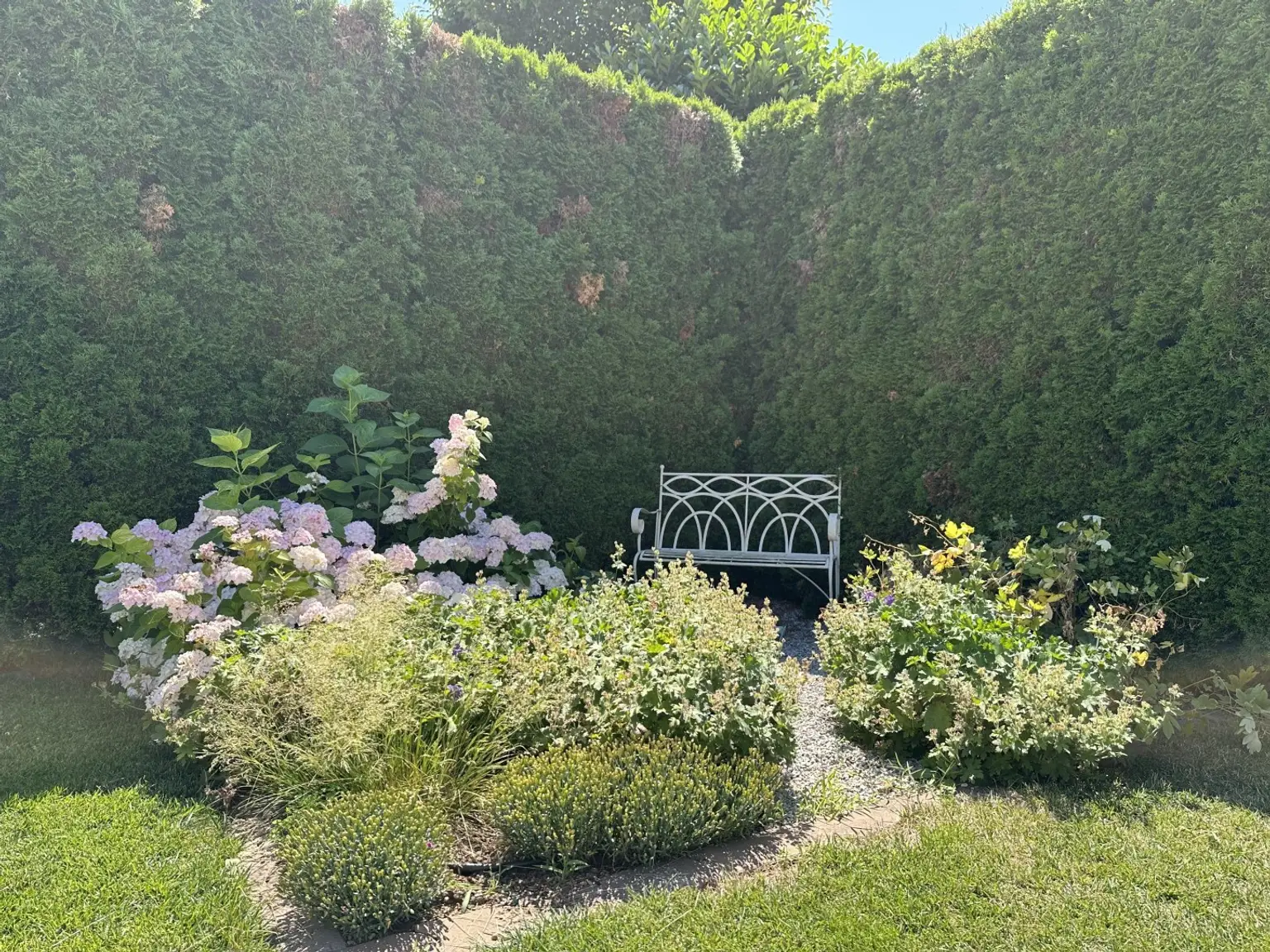 "Gepflegtes Einfamilienhaus mit Garten-Oase"