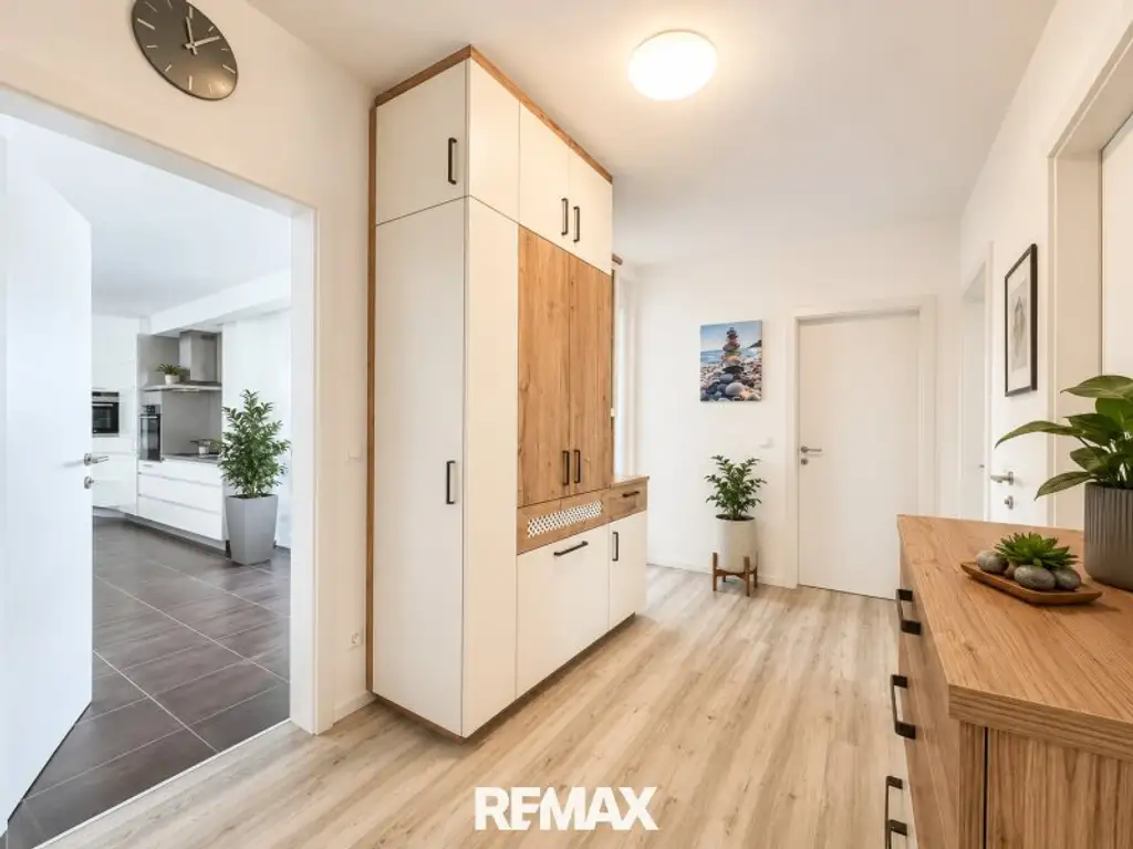 ***Exklusives Wohnen mit großer Terrasse – modern, großzügig und in Topzustand***