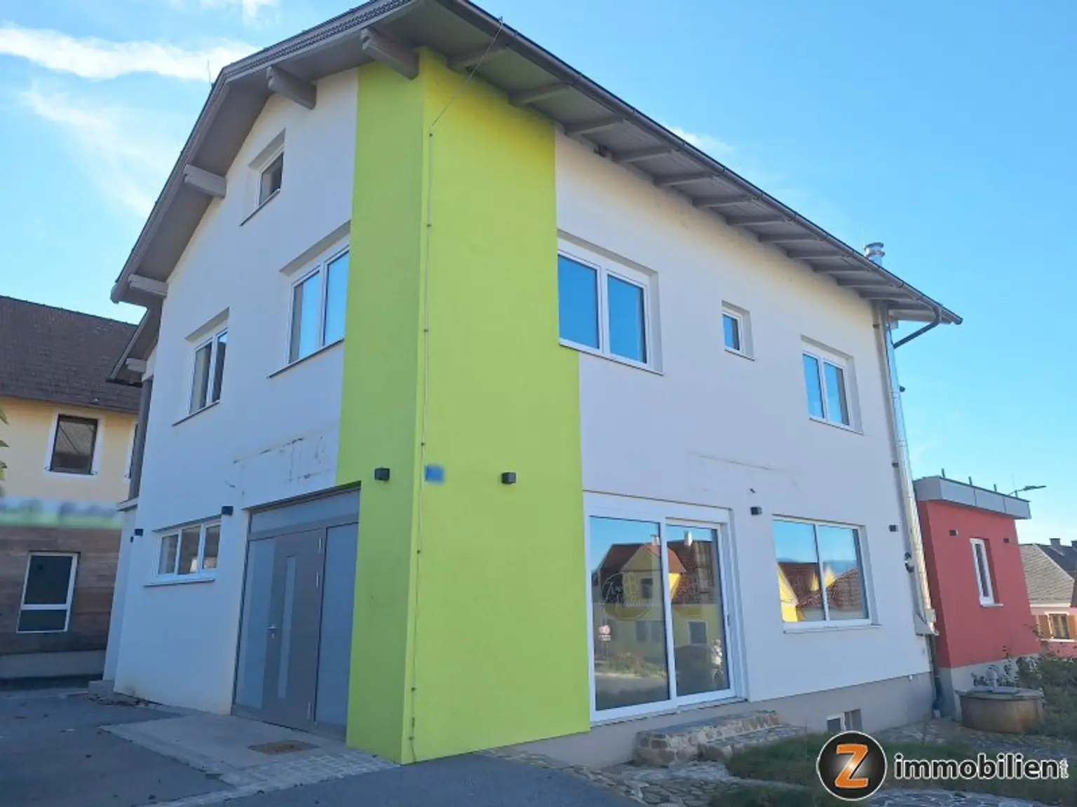 Wolfau: Zentral gelegene großzügige Liegenschaft zur Sofortübernahme