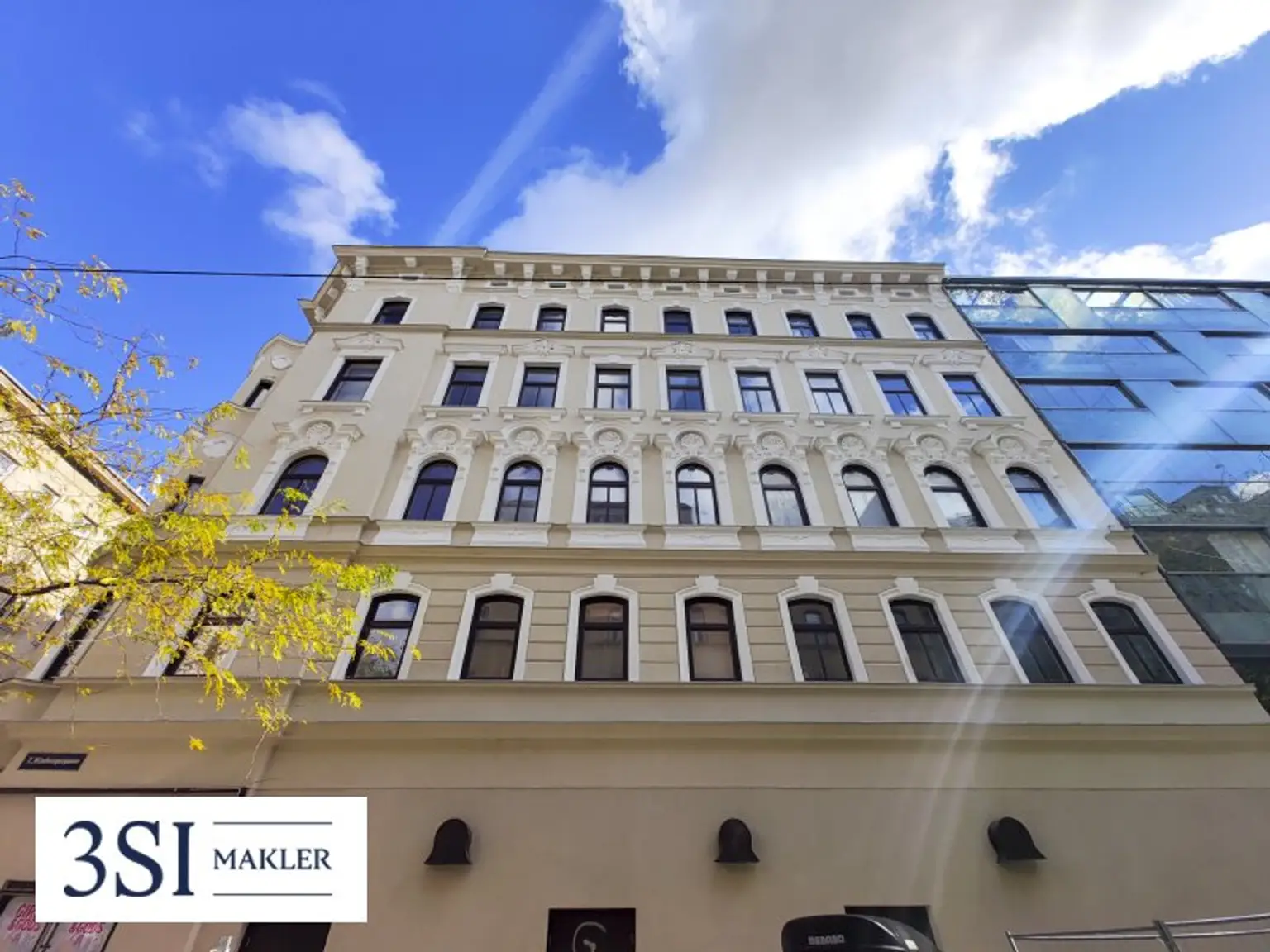 Baubewilligter Rohdachboden in beliebter Neubauer Lage mit großem Entwicklungspotential