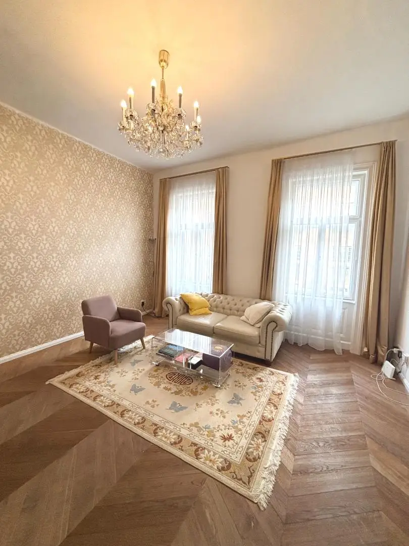 Urbaner Altbaucharme trifft modernes Wohngefühl – Ihr neues Zuhause im 9. Bezirk
