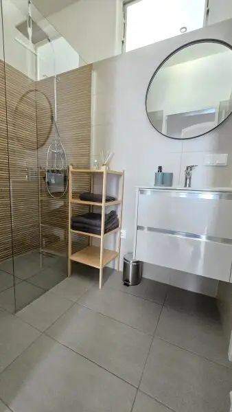 Wundervolle zwei Zimmer- Wohnung