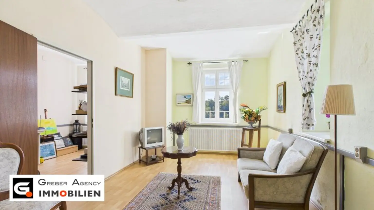 Großzügiges Herrenhaus für Wohnen, Arbeiten und Entspannen in Raabs an der Thaya
