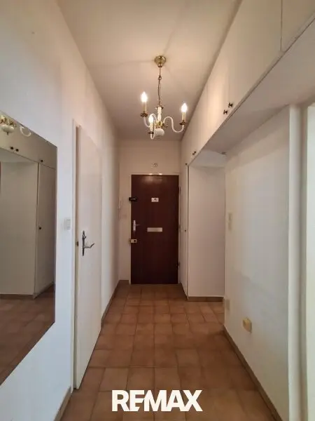 9 Vorzimmer 1080
